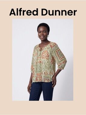 Alfred Dunner Sage And Burgundy Patterned Peasant Blouse Size 14 (Large)
